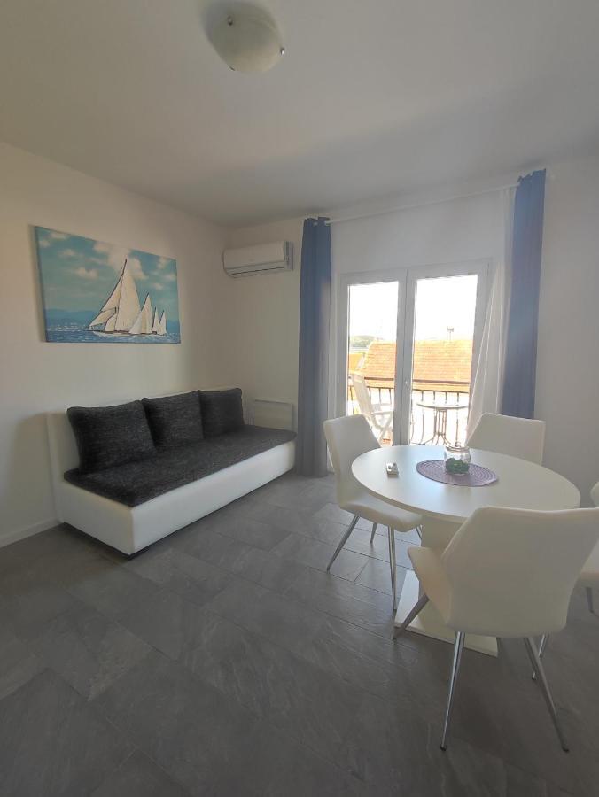 Apartman Providenca - Trogir - Close To Beach Dış mekan fotoğraf